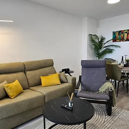 Oceana Beachfront Apartment - Sea Views, Pool & Spa * Calpe