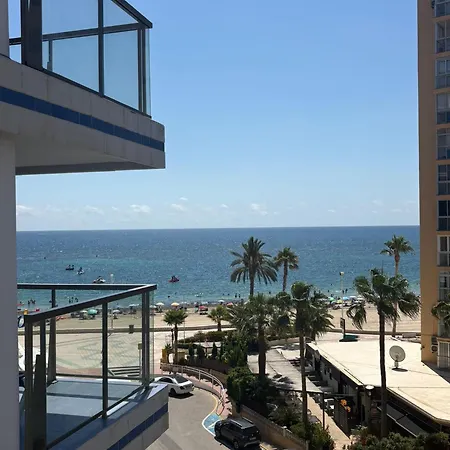 Apartment Oceana Beachfront - Sea Views, Pool & Calpe